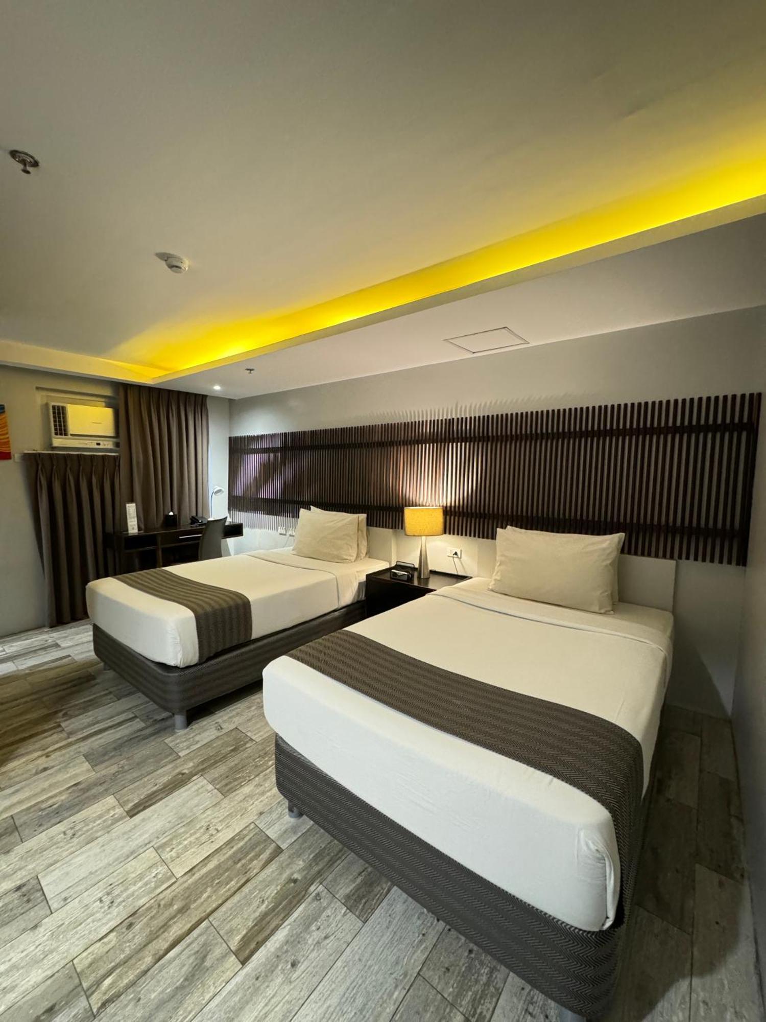 1A Express Hotel Cagayan de Oro Luaran gambar