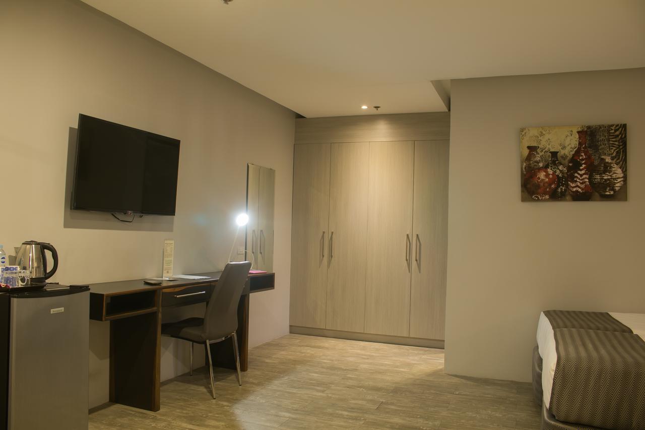 1A Express Hotel Cagayan de Oro Luaran gambar
